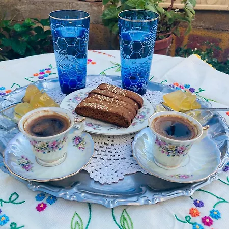 Georgia's House Homestay *