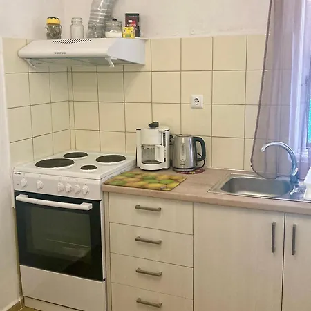 Georgia's House Leonídion