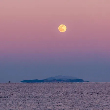 Georgia's House * Leonídion