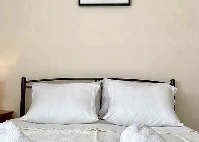 Georgia's House Λεωνίδιο