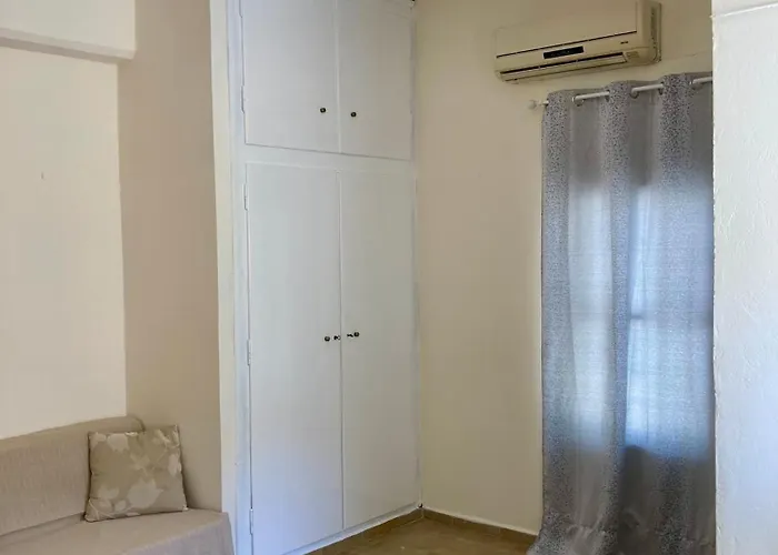 Georgia's House Λεωνίδιο